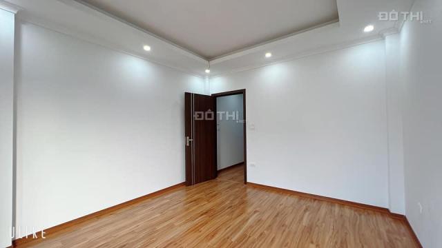 Bán nhà hàng xóm Ciputra - sát ngay Tây Hồ - lô góc - gara ô tô