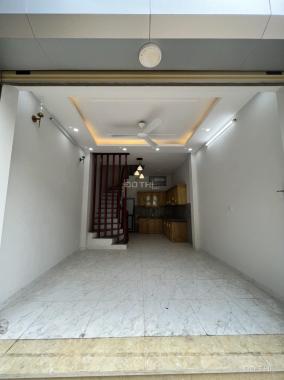 Nhà An Thắng Biên Giang 1.8 tỷ, DT 32m2 (4 tầng), ô tô tránh, gần QL6, 10p ra bx Yên Nghĩa