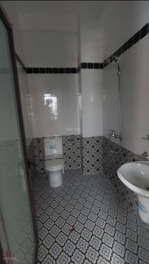 Nhà 4Tx40m2, ô tô tải đỗ cửa, ngay chợ, 20m ra QL6, 5p ra bến xe Yên Nghĩa, giá chỉ 1.98 tỷ.