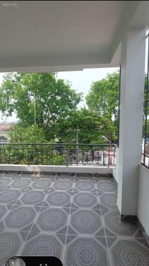Nhà 4Tx40m2, ô tô tải đỗ cửa, ngay chợ, 20m ra QL6, 5p ra bến xe Yên Nghĩa, giá chỉ 1.98 tỷ.