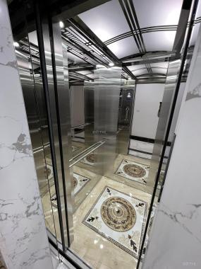 Bán nhanh nhà ngõ Hoàng Hoa Thám, giá 9.5 tỷ, 40m2x6T, thang máy, mới đẹp ở luôn