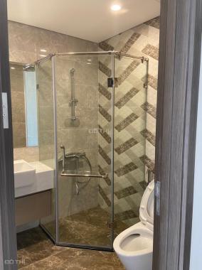 Cho thuê căn hộ 2 ngủ đồ cơ bản gắn tường dự án Vinhomes West Point Đỗ Đức Dục. LH: 0984074088