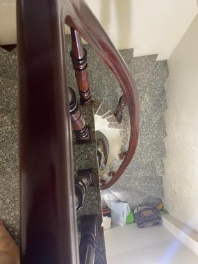 Cần bán gấp nhà phố Nguyễn Khang 30m2, 4T, MT rộng, dân xây chắc chắn, 1 nhà ra mặt phố, 4,63 tỷ