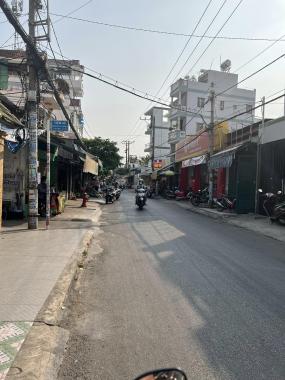 Nhà đẹp ở ngay - đúc chắc chắn - ngay chợ An Nhơn - khu hiếm nhà bán