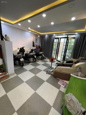 Nhà đẹp ở ngay - đúc chắc chắn - ngay chợ An Nhơn - khu hiếm nhà bán