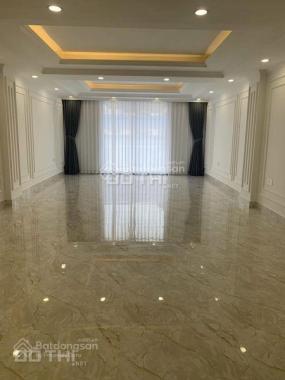 Đại HẠ Gía cần Bán gấp nhà tại Nguyễn Ngọc Vũ 69 Lê Văn Lương  Cầu Giấy dt 64m² xây  7 T giá 15..ỷ