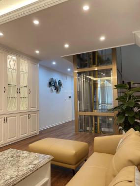 Bán nhà Phố Khúc Thừa Dụ, Cầu Giấy,  diện tích 68m2 giá 12.5 Tỷ