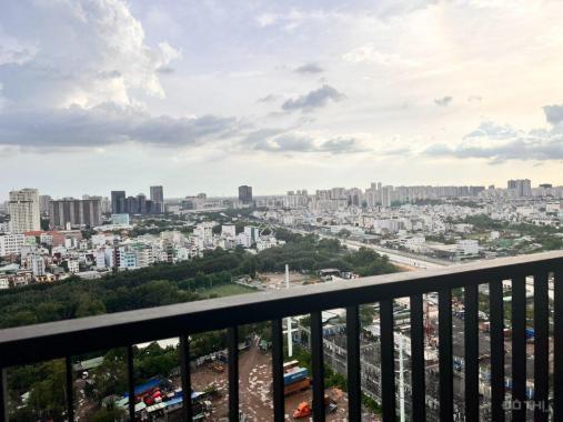 Cho thuê gấp căn hộ Eco Green Quận 7,nhà cơ bản 2PN-2WC giá 13tr/tháng .Xem nhà 0909802822 Trân