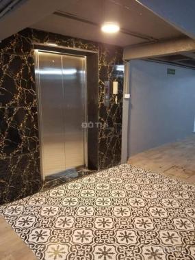 Bán tòa nhà CCMN 10 tầng,  dòng tiền 150tr/ tháng, mặt phố Đê La Thành, 34 phòng khép kín chỉ 17 tỷ