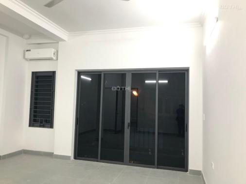 Cho thuê nhà BT mini 100Mx3T gần Mipec LB ở làm VP cực chuẩn