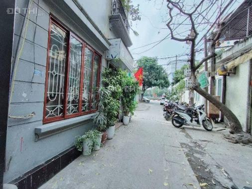 Bán mảnh đất Sài Đồng 45m phân lô ô tô 16c qua lại hơn 70tr/m