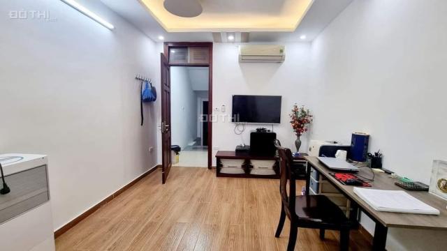 Bán nhà mặt phố đa sỹ,40m,vị trí đẹp,kinh doanh tấp nập ngày đêm.