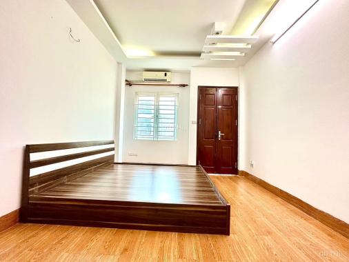 Bán nhà Hữu Lê Hữu hòa dân xây ô tô đỗ cửa 40m2 lô góc 3 tỷ X
