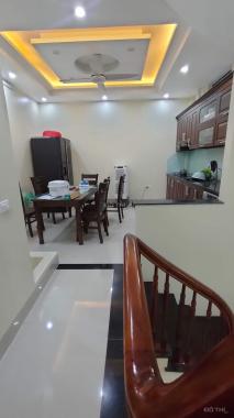 Trần Đại Nghĩa, Hai Bà Trưng, nhà mới ở ngay, khu vực hiếm bán, lô góc, 41m2, giá 4 tỉ 4
