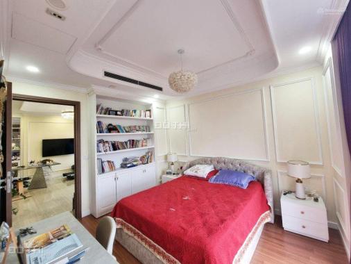 Bán căn hộ tòa L5 Ciputra , 154m2, 3 phòng ngủ đủ đồ