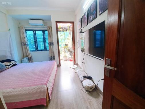 Bán nhà tại 44 Trần Thái Tông  Cầu Giấy 38m2 dân xây đẹp ngõ thông kinh doanh 5 tỷ 4