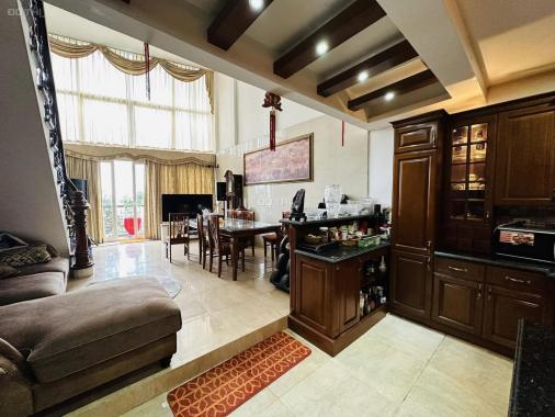 Bán nhà 5T mặt phố Cầu Giấy DT 57m2 lô góc, kinh doanh văn phòng, giá 13tỷ