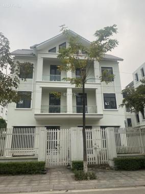 Bán biệt thự Dương Nội Hà Đông. nhà xây thô hoàn thiện mặt ngoài 3.5 tầng. đường 13.5m. 0334228448
