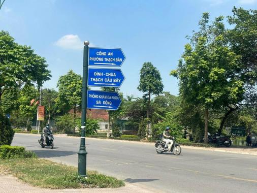 Bán 65m đất tặng nhà cấp 4 mặt phố Thạch Bàn Long Biên