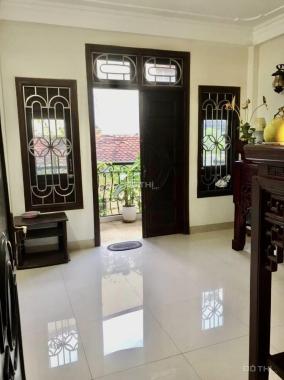 Bán nhà Lý Nam Đế, quận Hoàn Kiếm-75M  x5T-MT 4M-Hiếm-Ô tô đỗ cửa-An ninh tốt-Sát phố-Chỉ 17.5 tỷ