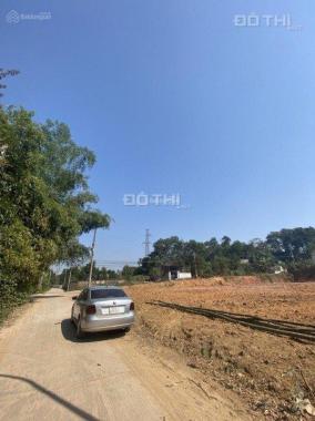 Gia đình cần bán gấp mảnh đất diện tích 400m2 tại thôn Tam Sơn, xã Xuân Sơn, thị xã Sơn Tây