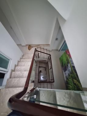 CHÍNH CHỦ GỬI BÁN NHÀ 3 LẦU , 2 MẶT TIỀN , PHƯỜNG CÁT LÁI Q2 , DIỆN TÍCH 75 M2 GIÁ BÁN 12 TỶ 300
