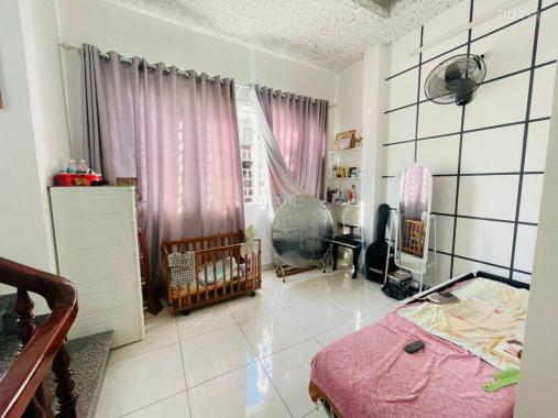 Bán nhà đẹp 3 tầng kiệt ôtô đường Phan Thanh, 3,2 tỷ, gần siêu thị Big C