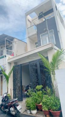 (chính chủ) gửi bán nhanh căn nhà 3 tầng, đường Số 18, Phường Cát Lái, (Quận 2 Cũ) Tp, Thủ Đức