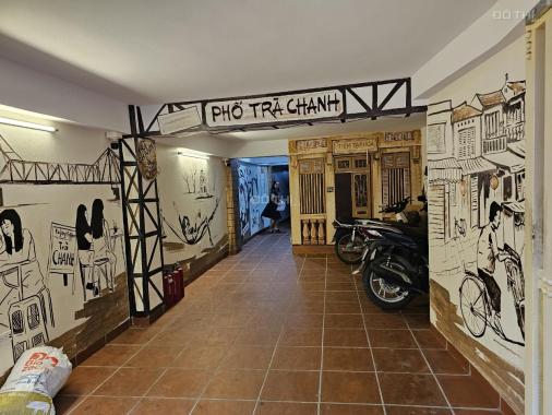 Bán nhà tòa nhà tại Cầu Giấy, Nguyễn Phong Sắc, ôtô tránh-DT100m2x7 tầng thang máy giá 23 tỷ.