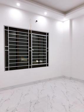 Bán nhà 3 tầng mới xây Vĩnh Ninh, Vĩnh Quỳnh, Thanh Trì ngay trung tâm huyện.