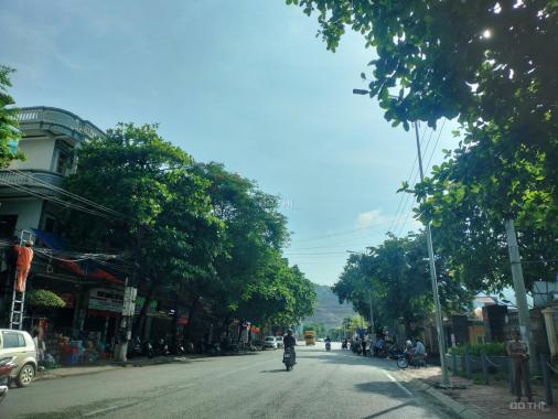 Cần bán nhà  ngõ 442, đường Cù Chính Lan., phường Đồng Tiến, Tp hòa bình.