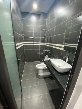 Bán gấp trong tháng 6 nhà phố 3 tầng