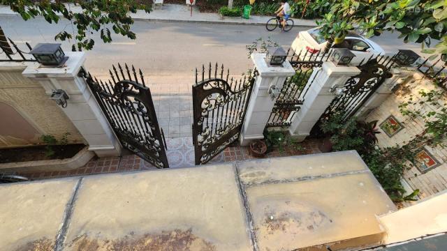 Cần bán gấp Biệt thự Tự Hoàn Thiện đang ở tâm huyết tưng chi tiết giá 12.5 tỉ