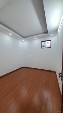 Cần bán nhà ngõ 216 Đê La Thành, Xã Đàn DT 38m2x5 tầng, 6PN ngõ rộng, gần phố giá 5,4 tỷ