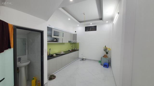 Cần bán nhà ngõ 216 Đê La Thành, Xã Đàn DT 38m2x5 tầng, 6PN ngõ rộng, gần phố giá 5,4 tỷ