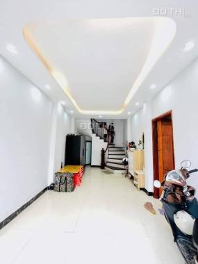 Bán nhà 5 tầng 35m2 ô tô vào tại Minh Khai Bắc Từ Liêm Hà Nội.