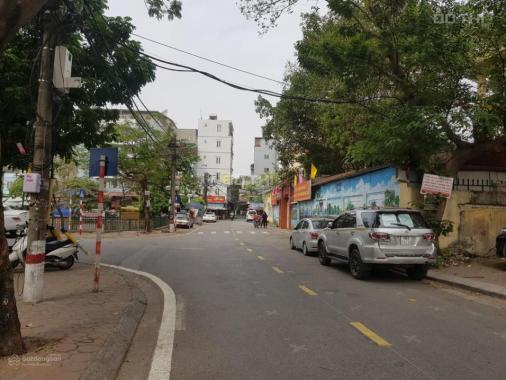 Bán biệt thự siêu vip bán đảo Linh Đàm DT 100m2 mặt tiền 10m chỉ 16 tỷ sẵn nhà thô. 0336 991 888