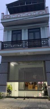 Tôi đang kẹt cần bán gấp lô đất ngay chợ đêm hòa lân 80m2,giá rẻ,chính chủ