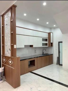 Bán Nhà 35.5m2 gần Cầu Diễn - Bắc Từ Liêm - Dân xây đơn lập