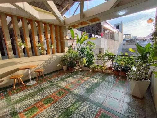 Bán nhà phố Mạc Thái Tông, Cầu Giấy, phân lô ô tô tránh, vỉa hè, DT50m2, MT 5m.