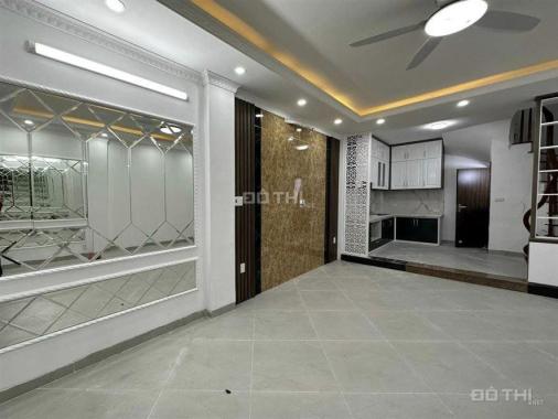 Cần Bán căn  nhà riêng tại ngõ  Khương Đình,  Nguyễn Trãi  Thanh Xuân dt 39 m2 giá chỉ 5,25  tỷ