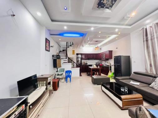 BÁN NHÀ cầu đơ hà đông 46m2 x2 tầng Ô TÔ QUA NHÀ nhỉnh 3 tỷ liên hệ: 0906218119