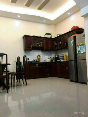 Bán gấp nhà HXH Tân Sơn Nhì,Tân Phú.DT 5x11, 3 lầu. nhà còn rất đẹp. giá 6.2 tỷ