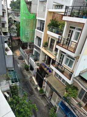 Bán gấp nhà HXH Tân Sơn Nhì,Tân Phú.DT 5x11, 3 lầu. nhà còn rất đẹp. giá 6.2 tỷ