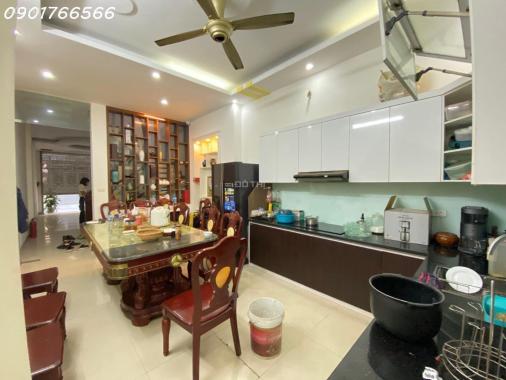 Bán Nhà Quận Đống Đa, Phân Lô Phố Trường Trinh 60m x 5T, Giá 11.8 ty.