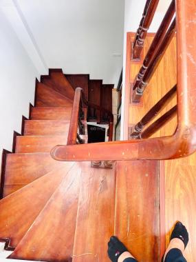 NHÀ PHỐ NGUYỄN KHẮC NHU-  NHÀ ĐẸP NỘI THẤT SANG SỊN 16M 5 TẦNG MT 4M 1.98 TỶ