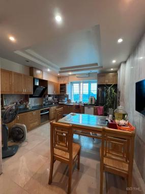 Bán nhà đẹp Nguyễn Văn Huyên, gara, ô tô tránh, kinh doanh, 70m2 nhỉnh 12 Tỷ