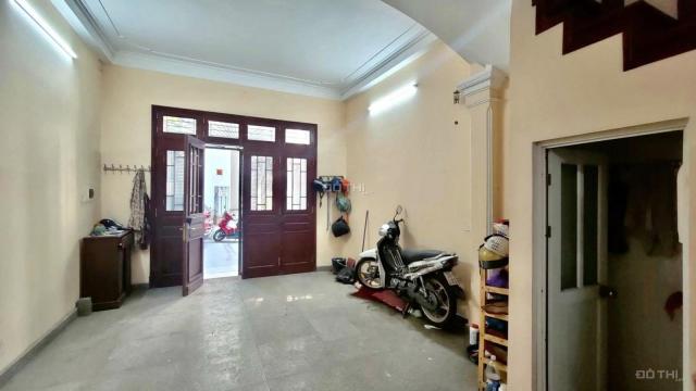 Bán Nhà Phố Kim Đồng, 45m2, MT 6,7m, Ô TÔ, Ngõ Thông, 4,7 tỷ