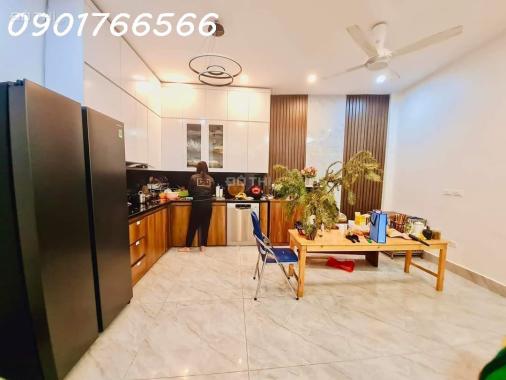 Bán Nhà Phân Lô, Phố Bằng Liệt, Quận Hoàng Mai 58m x 4T, Giá  6 tỷ.