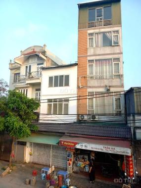 Bán nhà mặt phố an dương vương kinh doanh sầm uất giao thông thuận tiện
